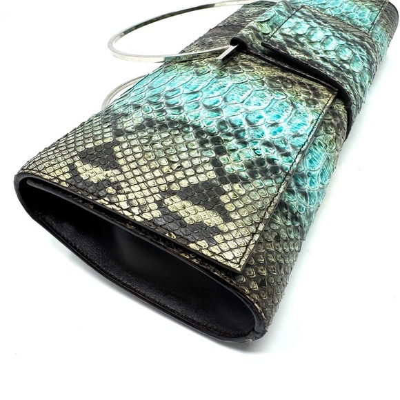 Ferragamo Exotic Python Ring Clutch – Rare Collector’s Piece - Picture 5 of 14